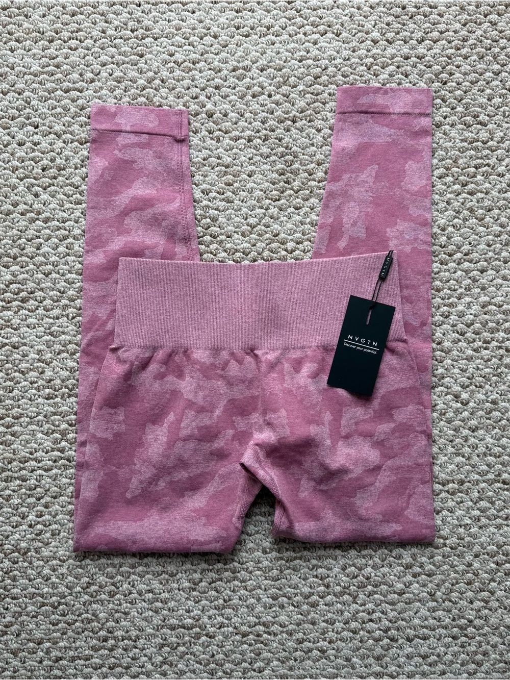 NWT NVGTN Pastel Pink Camo Seamless Leggings